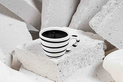 Gmundner Espresso Tasse schwarz geflammt Kerze (mit Henkel) 60ML