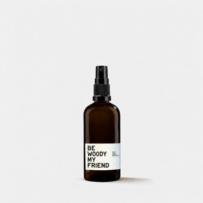BE WOODY – Raumspray mit Sandelholz, Zirbe &amp; Zeder