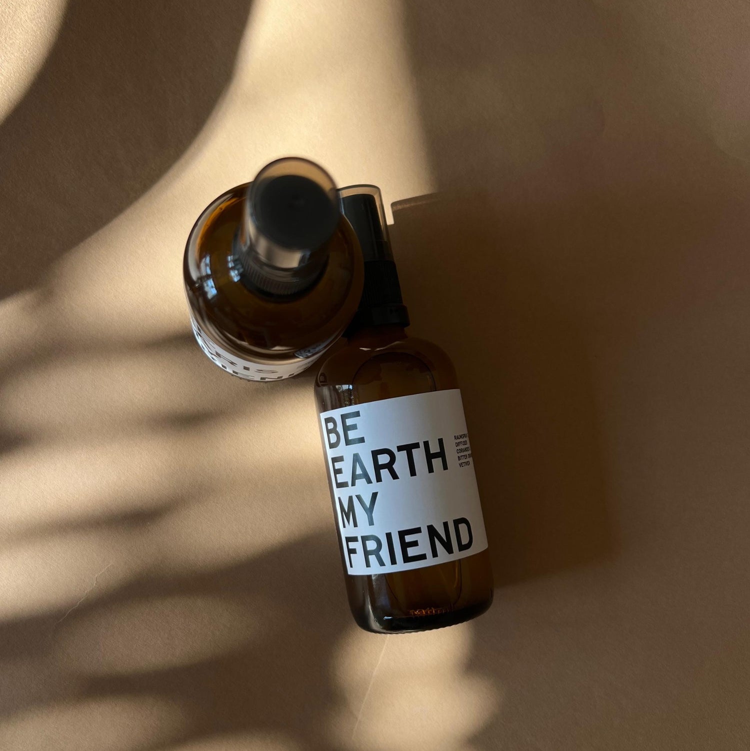 BE EARTH interior & room spray with coriander, bitter orange and vetiver